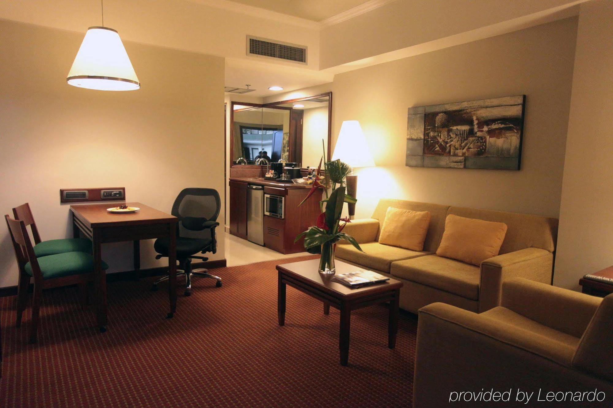 Executive Suites Valencia Kamer foto